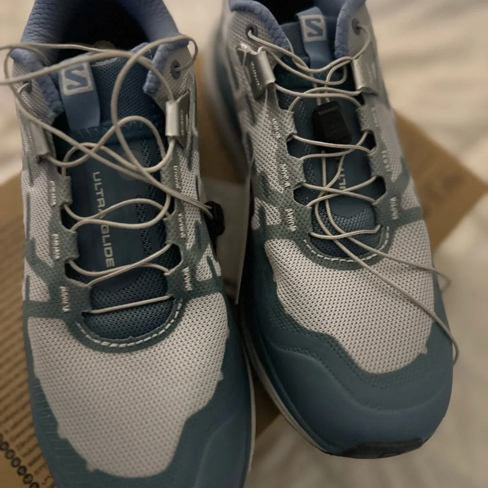 Salomon Sneakers - Picture 15 of 15